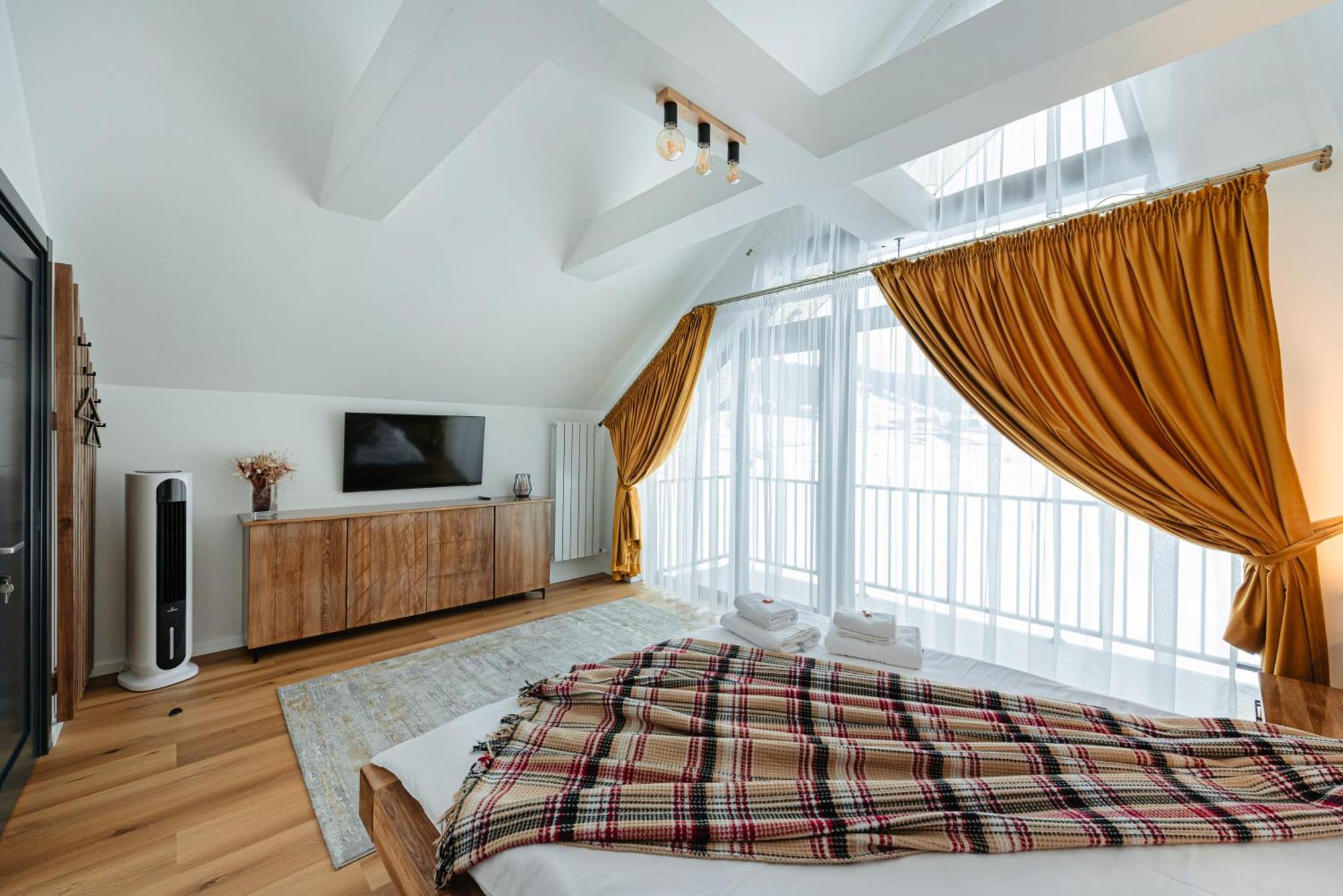 Elviu Guesthouse Lacul Roşu Exterior foto
